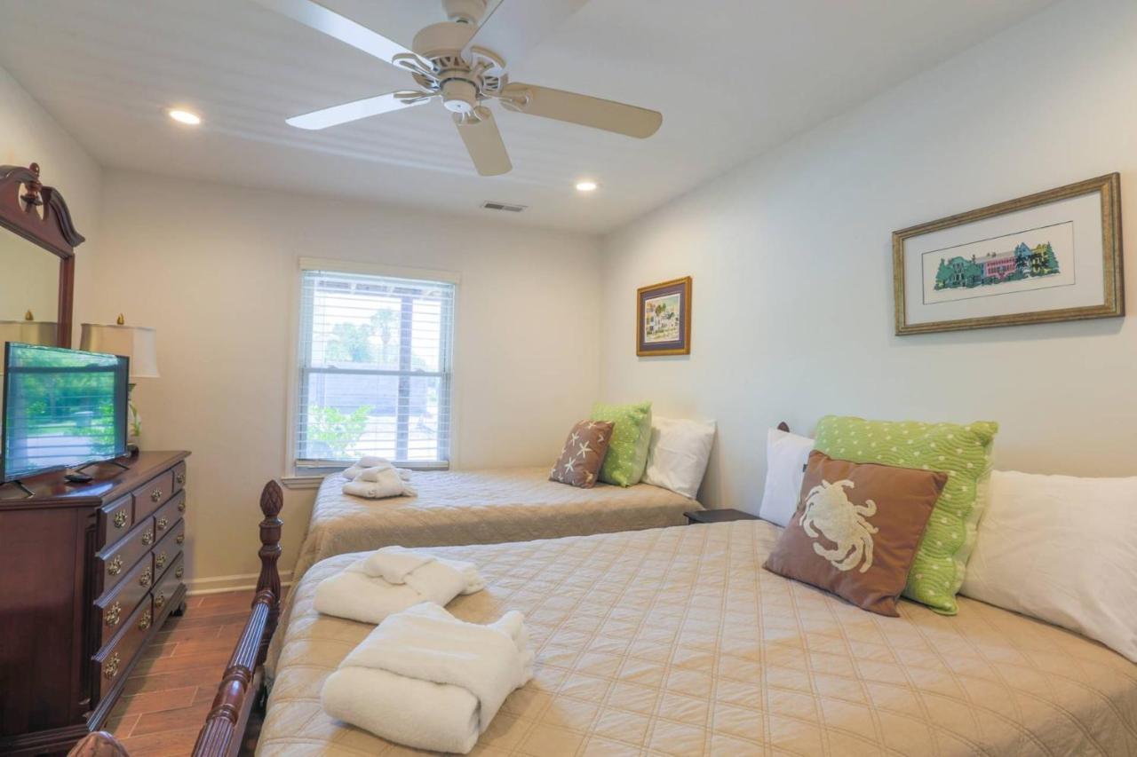 Holiday home Carolina Breezes West Isle of Palms
