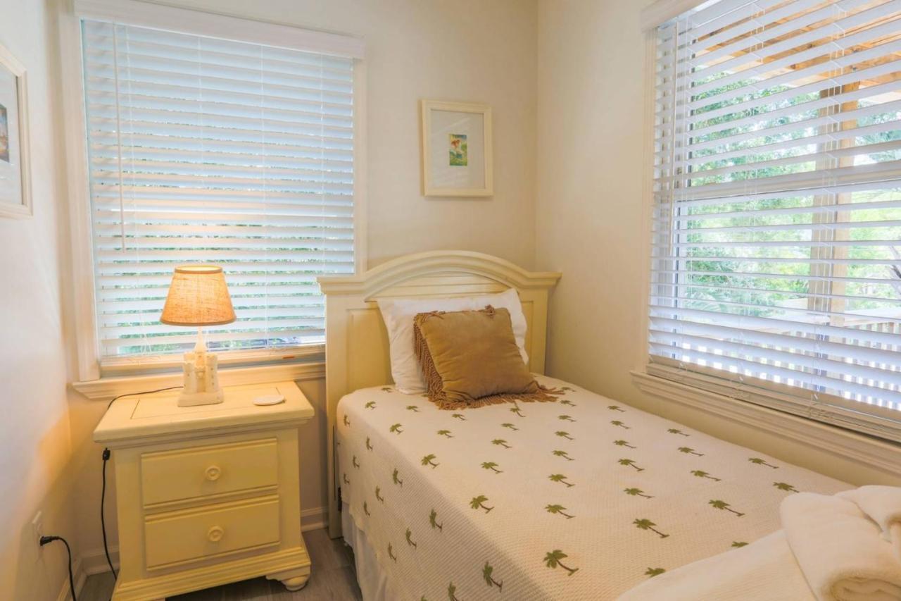 Carolina Breezes East * Isle of Palms