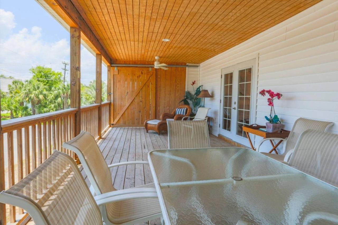 Holiday home Carolina Breezes East Isle of Palms