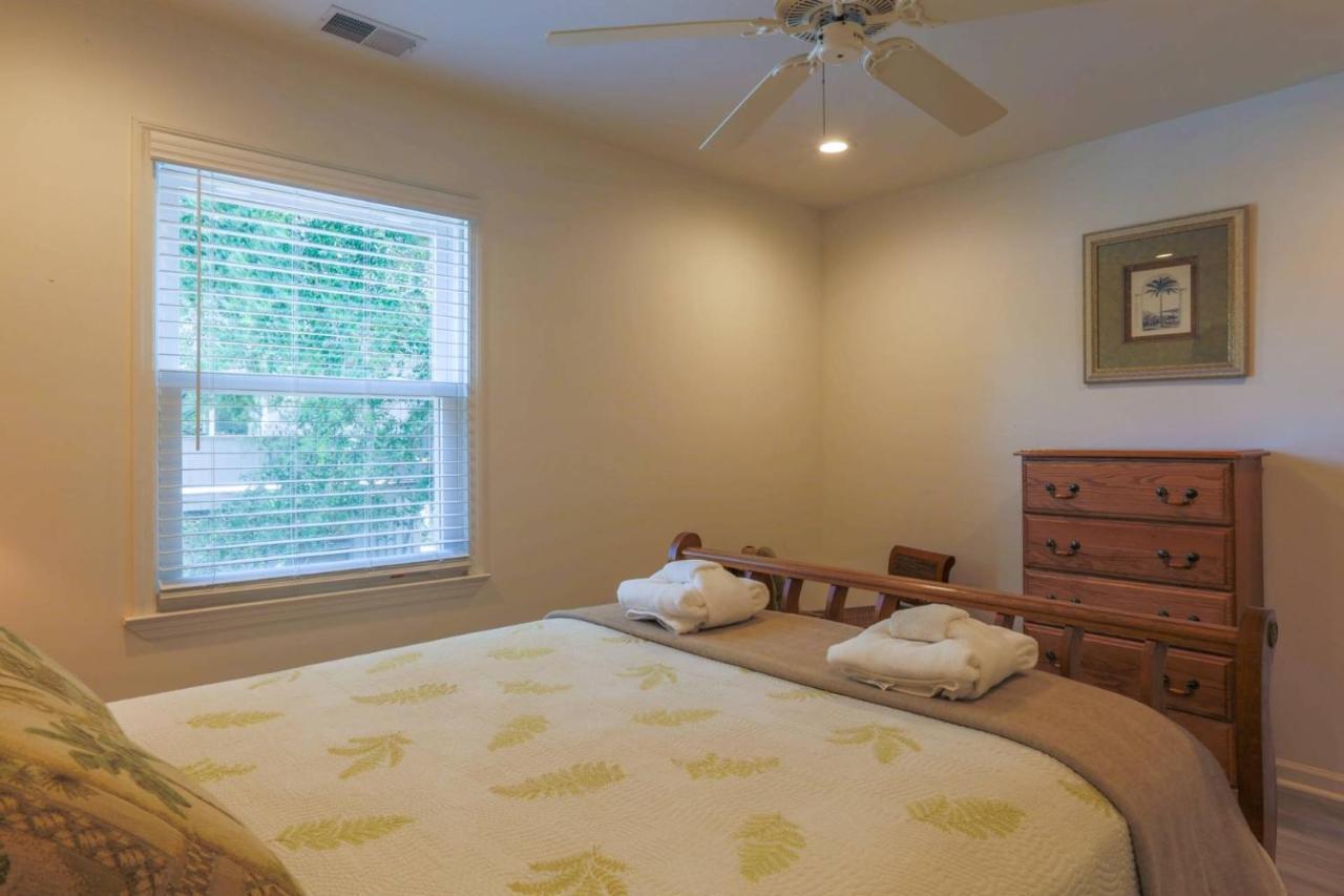 Carolina Breezes East Holiday home