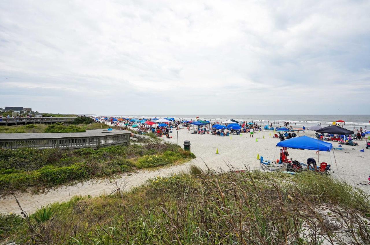 Coastal With Pool Access - Walk To Beach! Apartment *