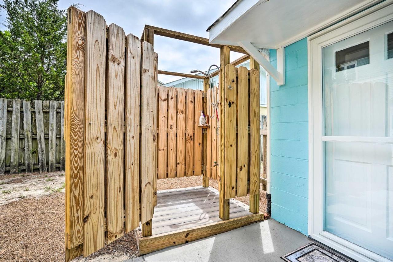 Holiday home Beachy 1 Block To Coast!