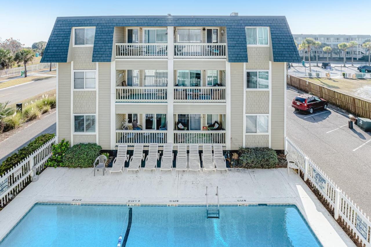 Oceanside 306-b Villa Isle of Palms
