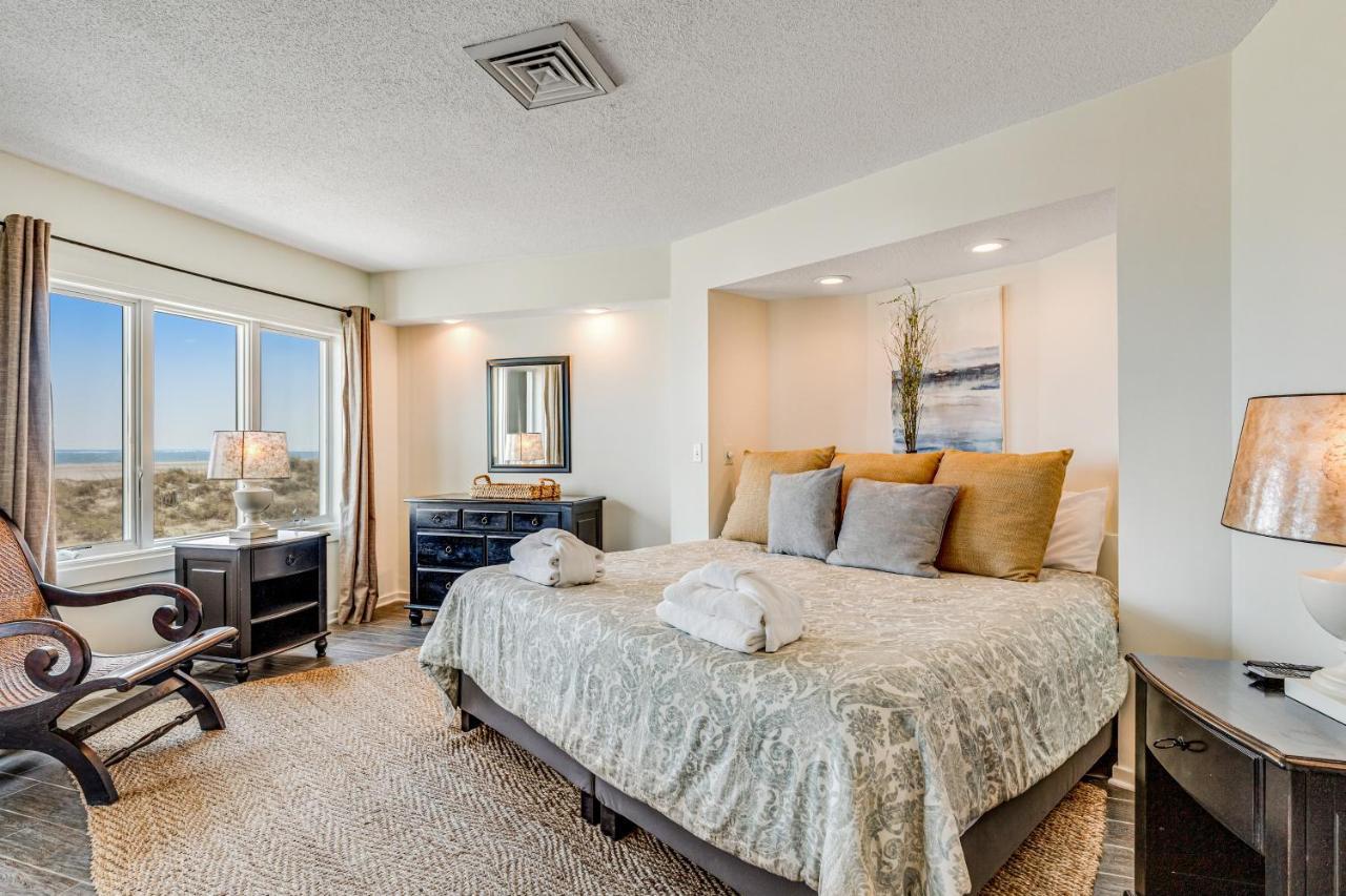 Port O'Call F-102 Villa Isle of Palms