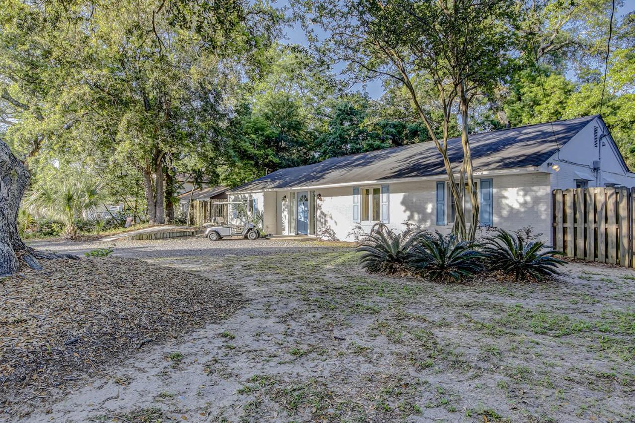 Holiday home 30 22nd Ave Isle of Palms