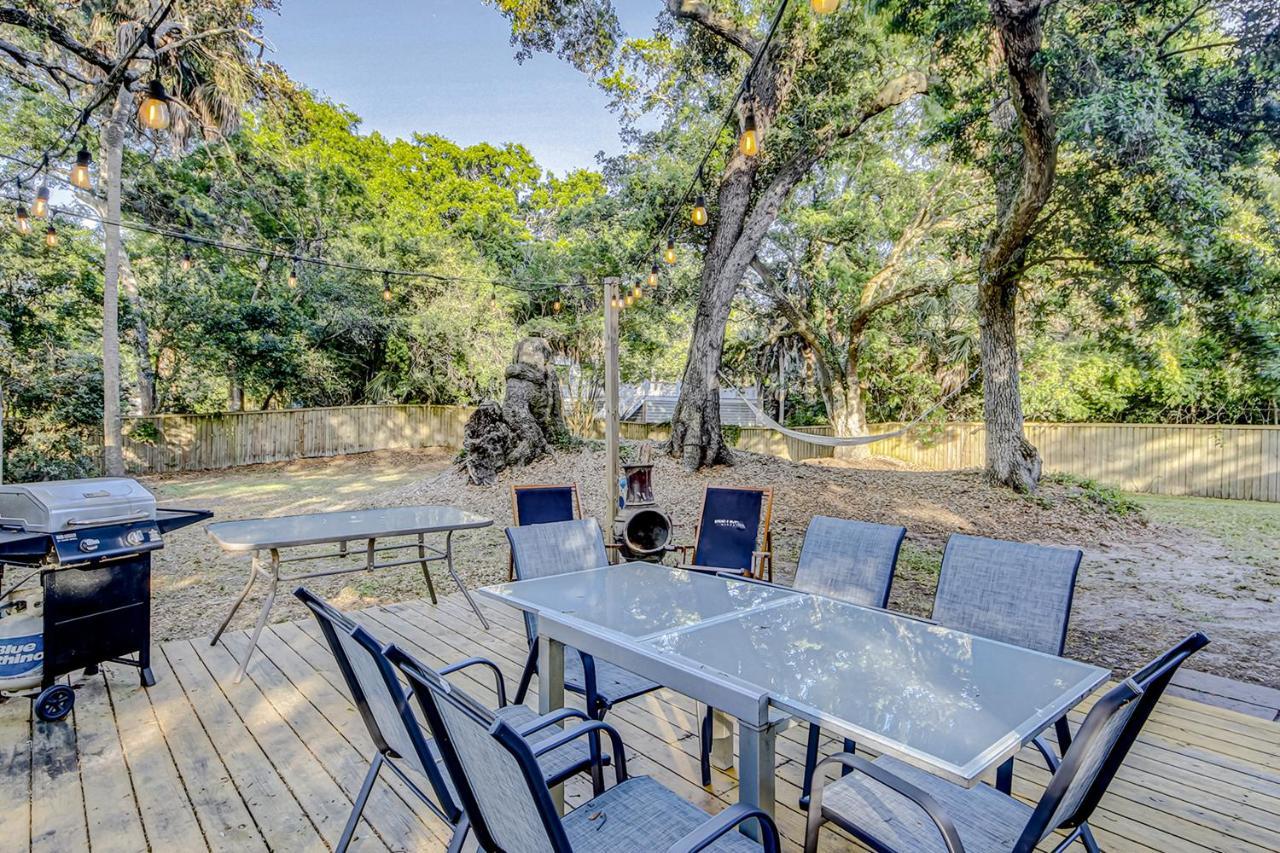 30 22nd Ave *