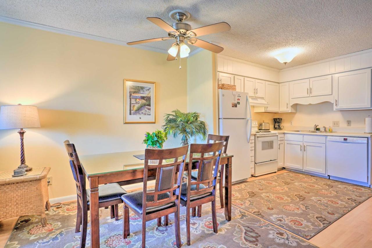 With Pool Access Walk To Beach! Isle of Palms