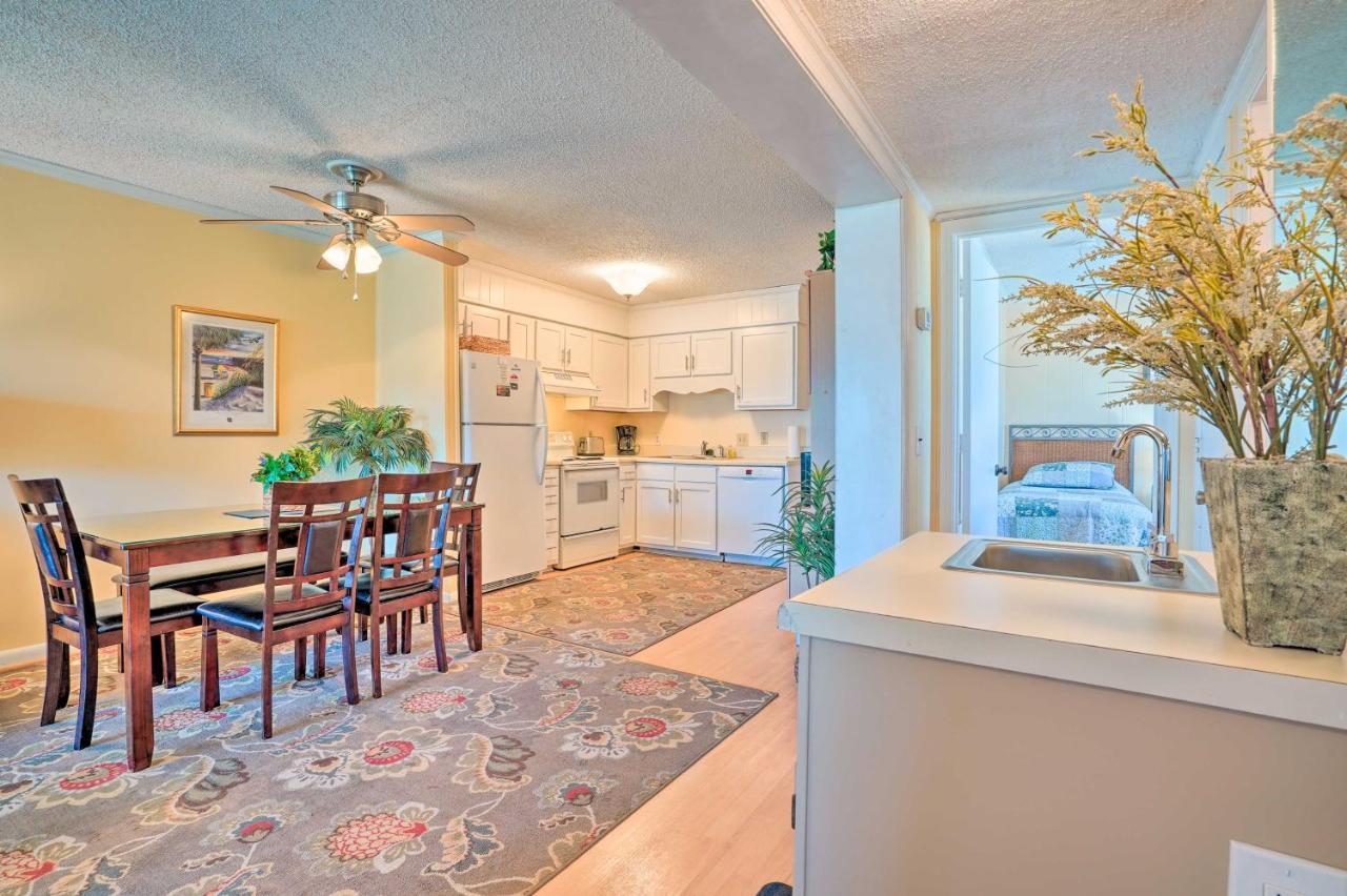 With Pool Access Walk To Beach! Isle of Palms