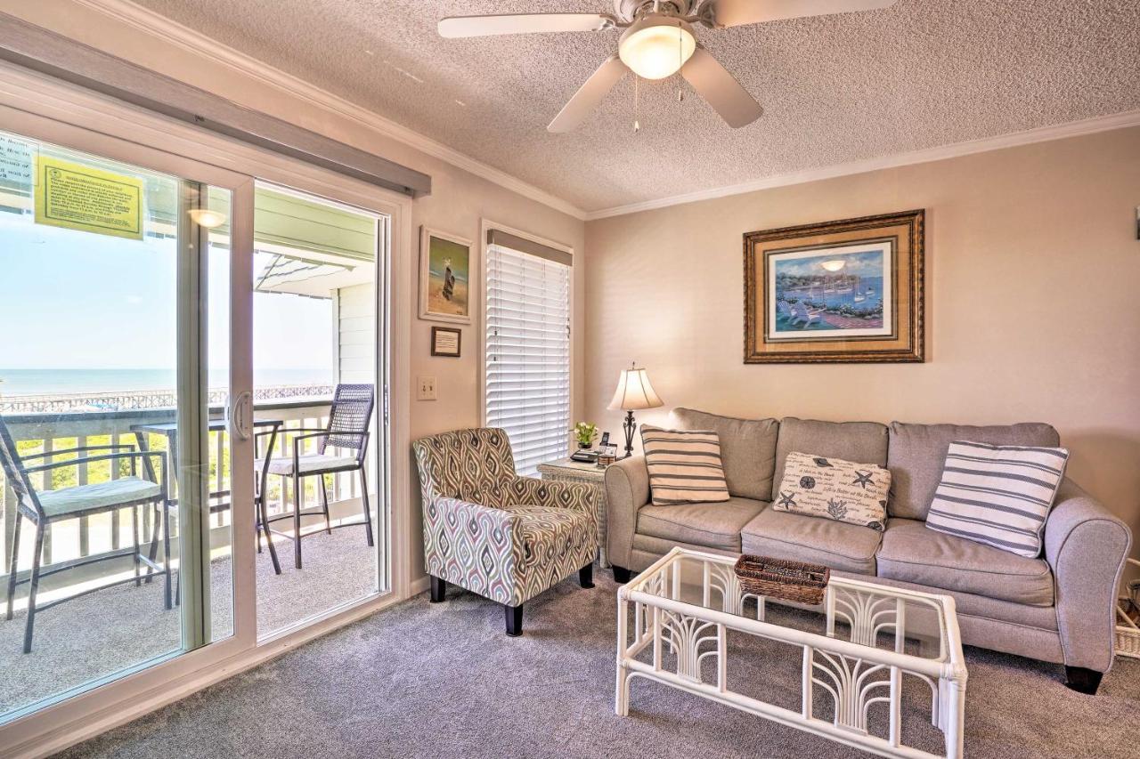 Apartment Beachfront With Balcony And Pool! Isle of Palms