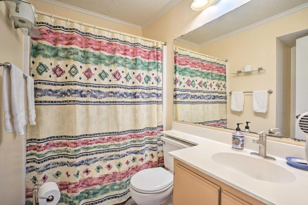 Apartment Beachfront With Balcony And Pool! Isle of Palms