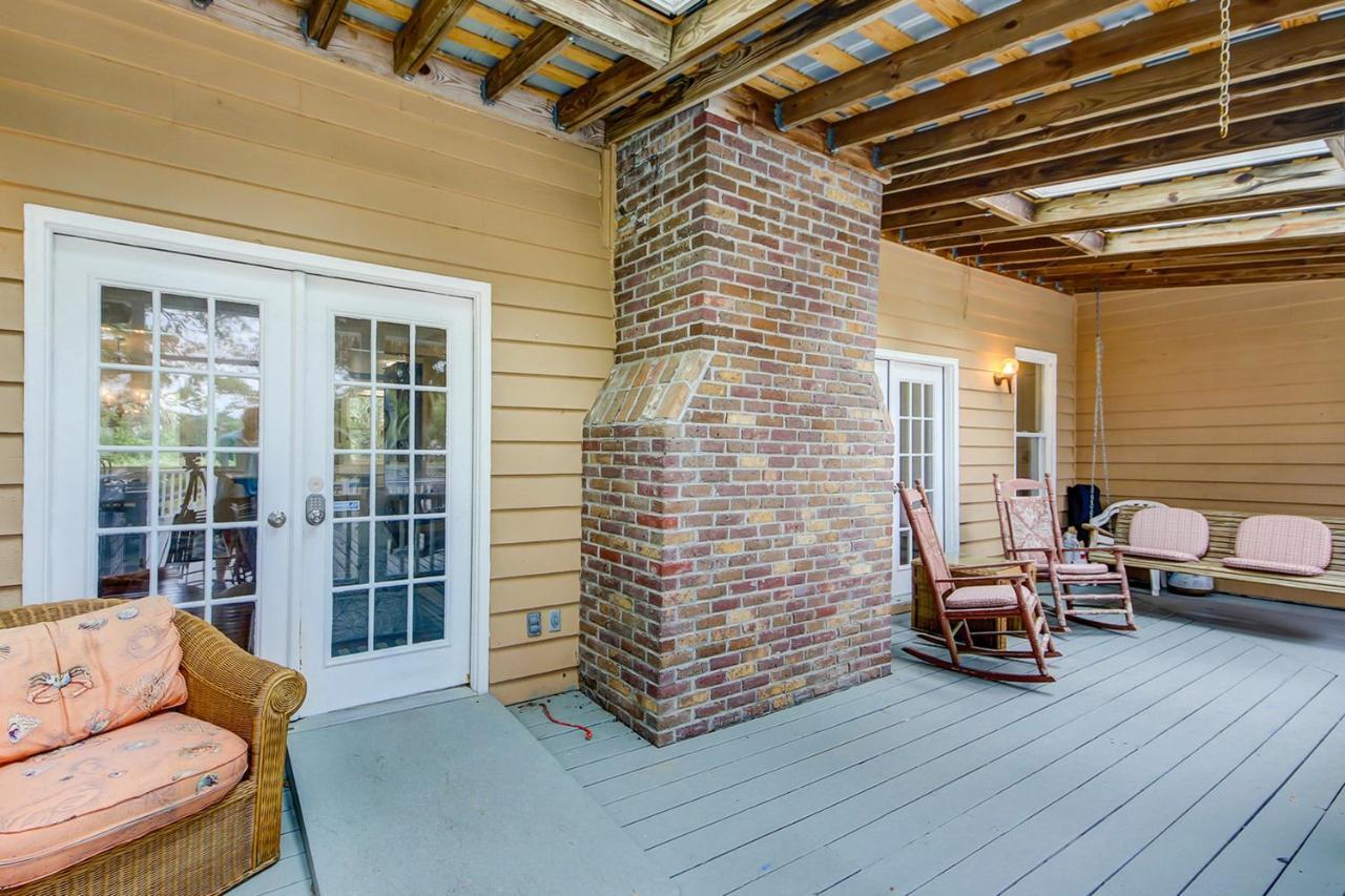 Under The Oaks - Island Living At Its Holiday home *