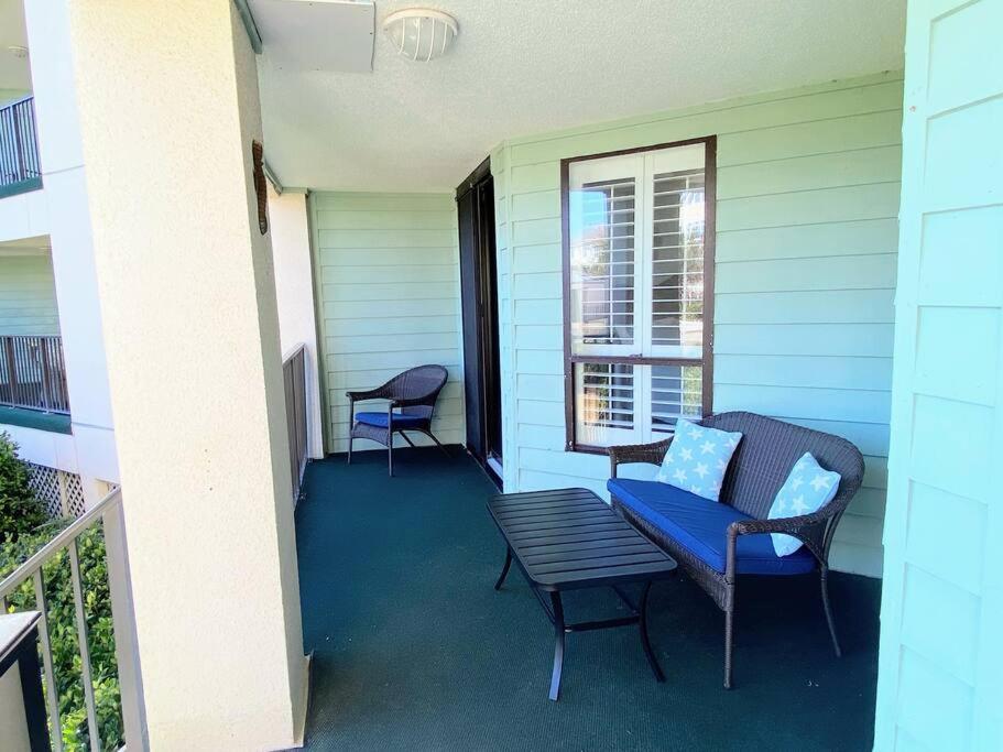 Summer House 109 - And Pool Walkout - 30 Seconds To * Isle of Palms
