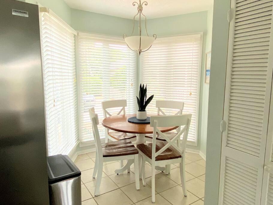 Port O' Call D101 - & Pool Lovers Dream! 1st Floor! * Isle of Palms