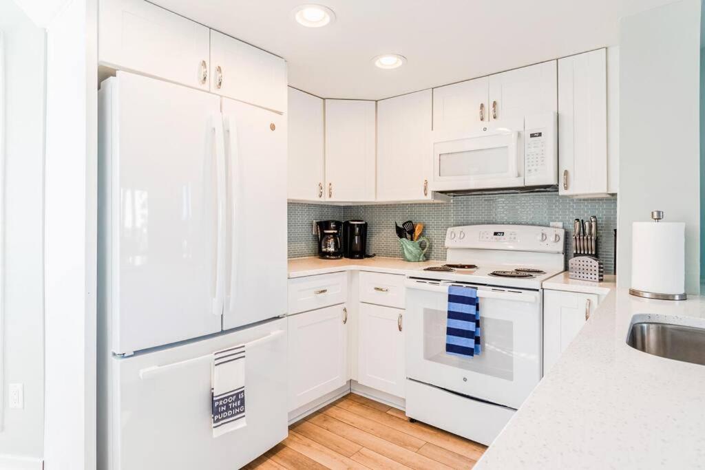 Apartment Port O' Call G304 - Modern Oceanview! Atlantic Escape! *