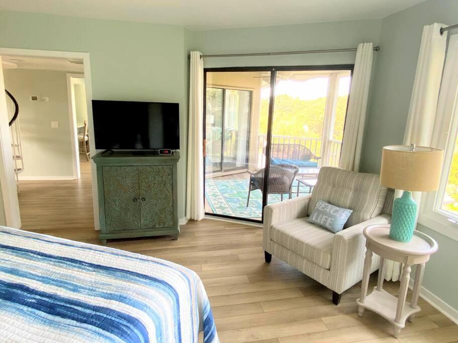 Port O' Call G304 - Modern Oceanview! Atlantic Escape! * Isle of Palms