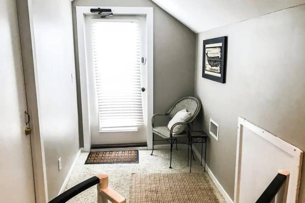 Port O' Call D301 - Ocean Views From Every Room! Floor!