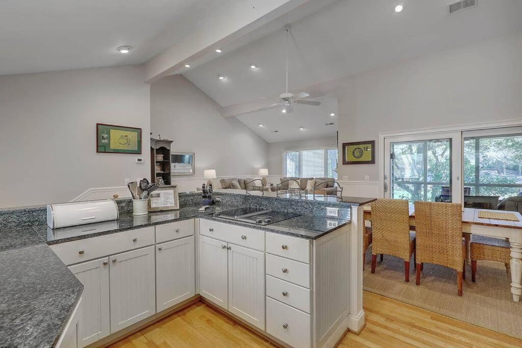 Fairway Dunes 27 - Screened Porch Golf Course View! * Isle of Palms