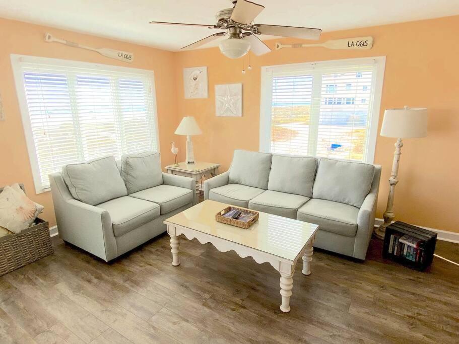 Port O' Call B201 - Direct Oceanfront Views Isle of Palms