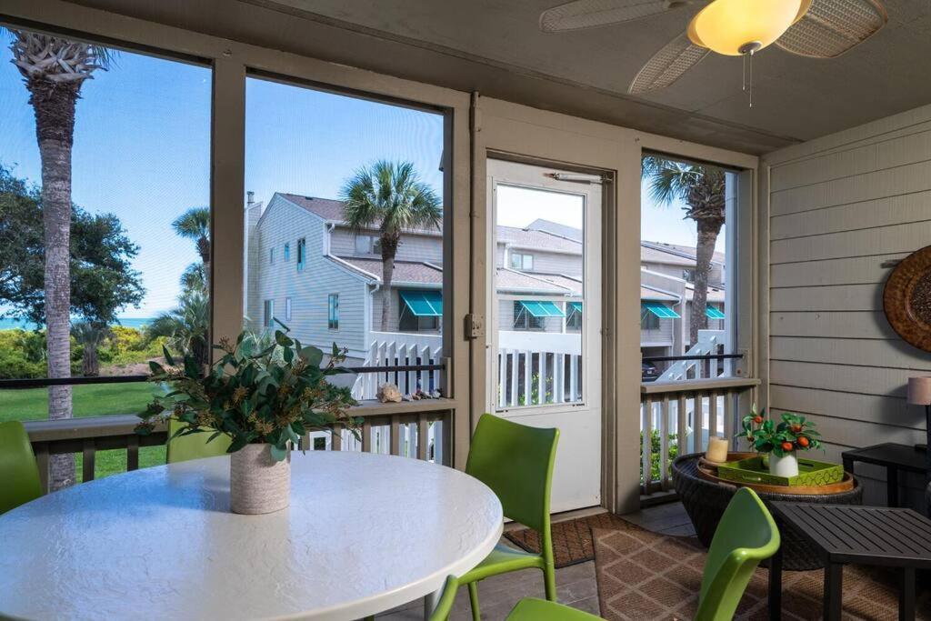 Club 27 - Oceanview Walkout By And Pool * Isle of Palms