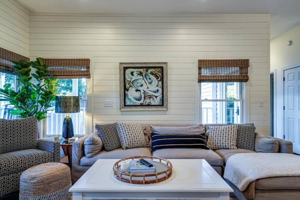 Seaside 81 - Pristine Grand Pavilion Pool Pass * Isle of Palms