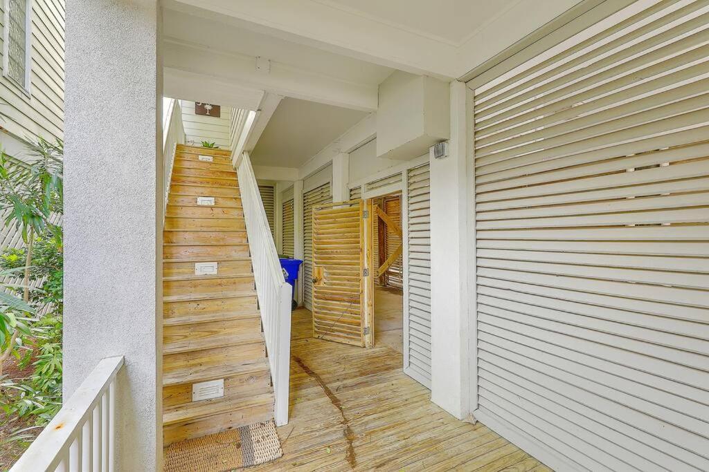 Grand Pavilion 15 - Oceanfront Home! Pool Pass Holiday home