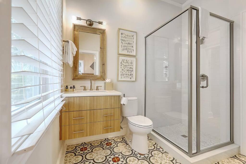 Holiday home Grand Pavilion 15 - Oceanfront Home! Pool Pass *