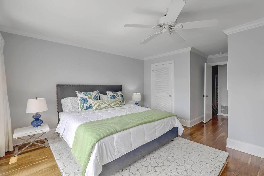 Club 27 - Oceanview Walkout By And Pool Isle of Palms