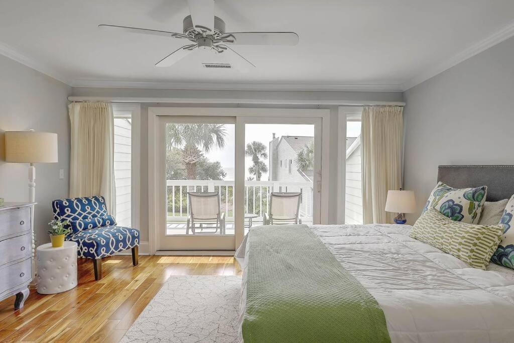 Apartment Club 27 - Oceanview Walkout By And Pool Isle of Palms
