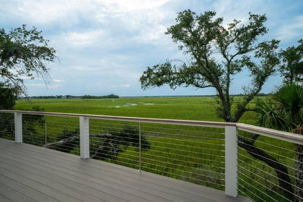 Marsh Island 9 - Sunset On The Island! Renovated Home! * Isle of Palms