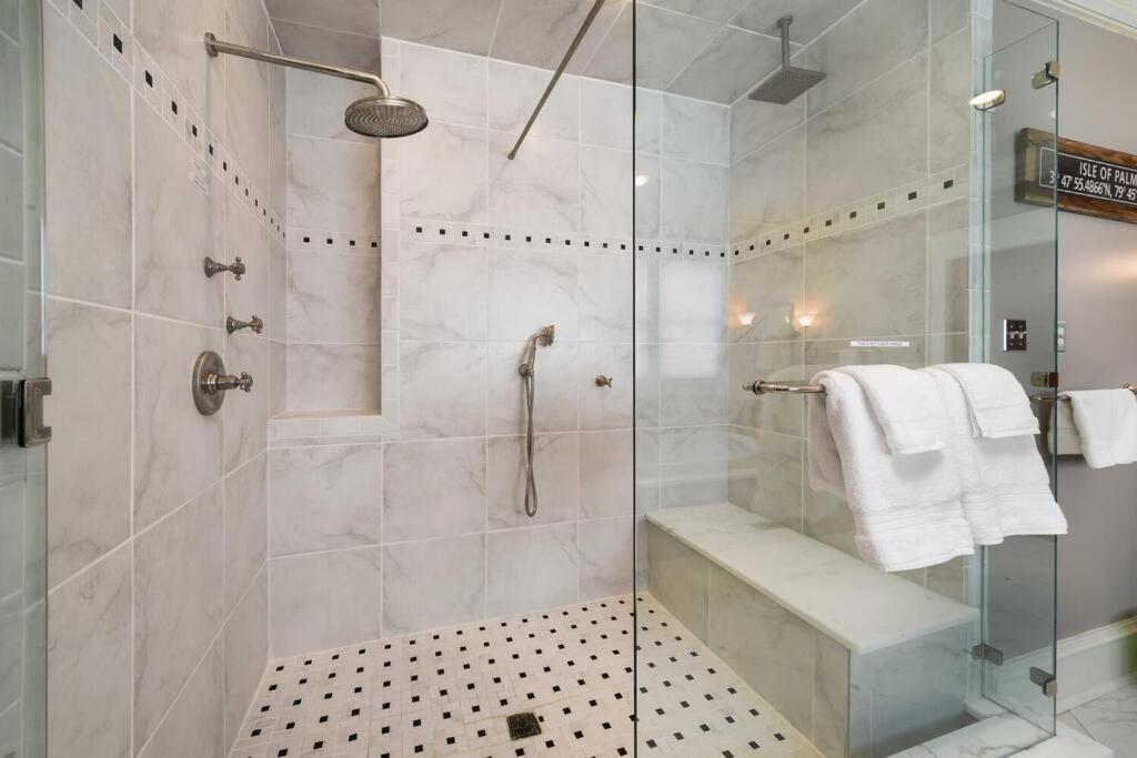 814 Carolina - Custom Private -pool, Roof Deck *