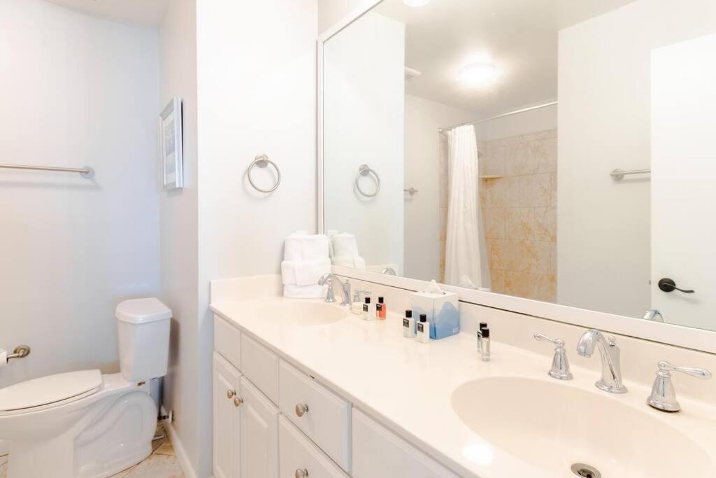 Seascape 315 - Oceanfront Overlooking Pool Apartment *