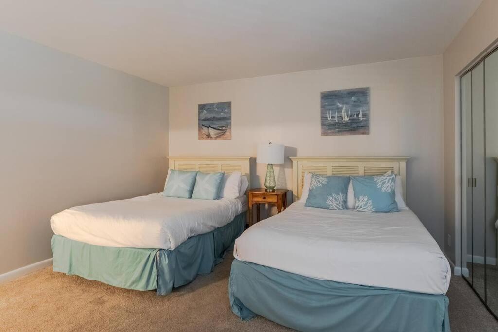 Seascape 315 - Oceanfront Overlooking Pool *