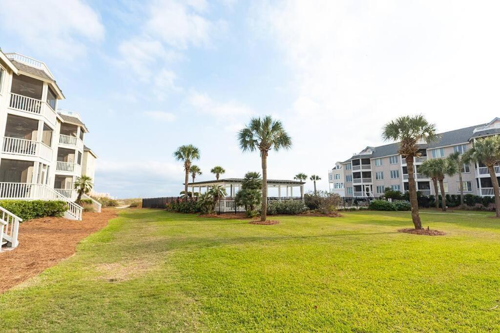 Tidewater I102 - Beautiful Oceanview! First Floor Walkout! Apartment
