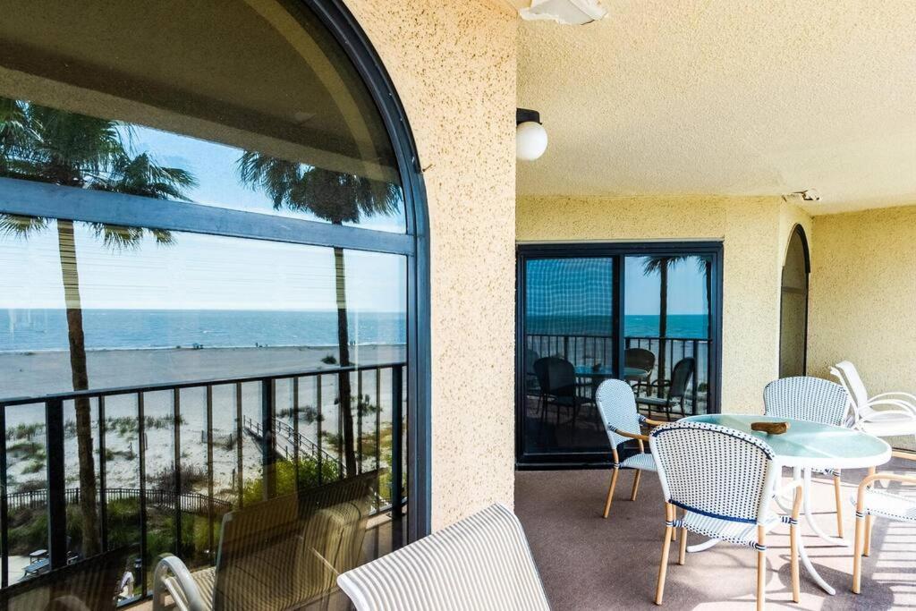 Seascape 315 - Oceanfront Overlooking Pool