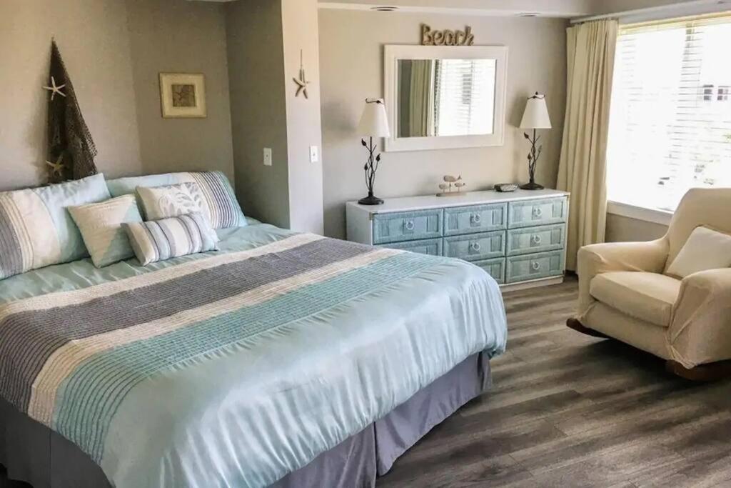 Port O' Call D301 - Ocean Views From Every Room! Floor! Apartment