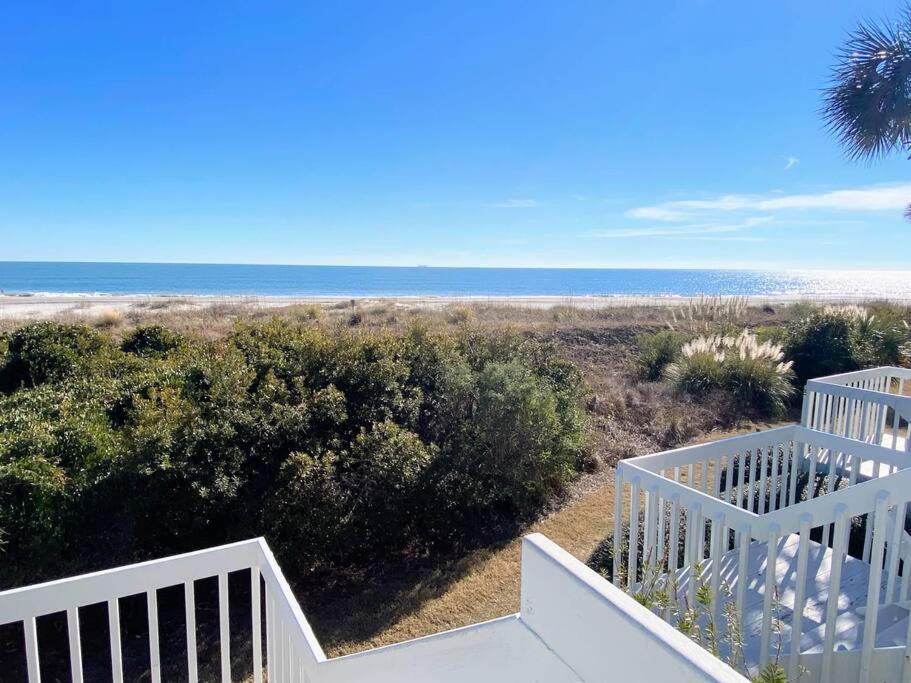 Club 29 - Oceanfront Walkout! End Unit! Apartment *