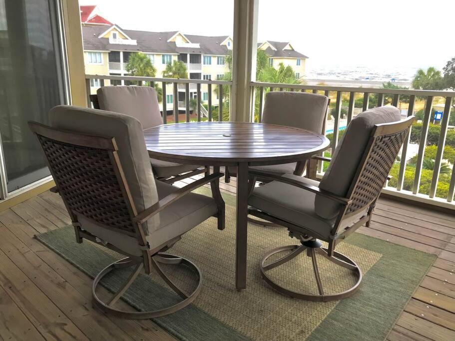 Apartment Port O' Call D301 - Ocean Views From Every Room! Floor! Isle of Palms