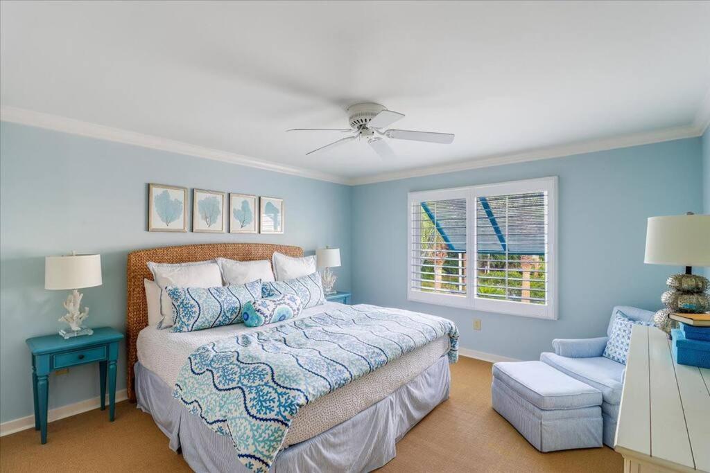 Club 30 - Coastal Oceanfront! Pool! Walkout! * Isle of Palms