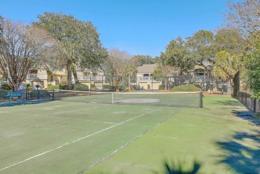 Fairway Dunes 27 - Screened Porch Golf Course View! Apartment