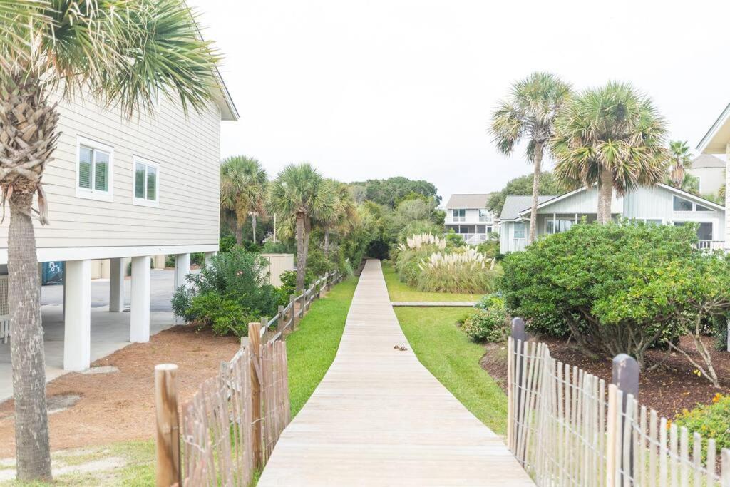 Seagrove 5b - Oceanside In The Trees * Isle of Palms