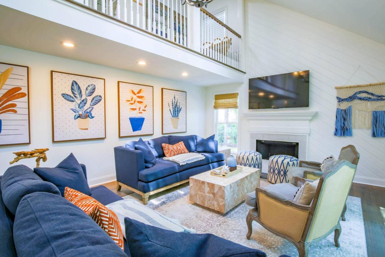 The Lazy Palm * Isle of Palms