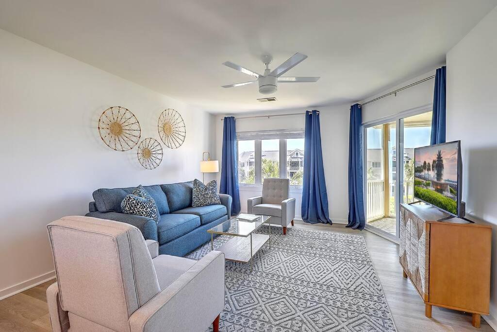 Apartment Port O' Call E302 - Floor Ocean View Condo! *