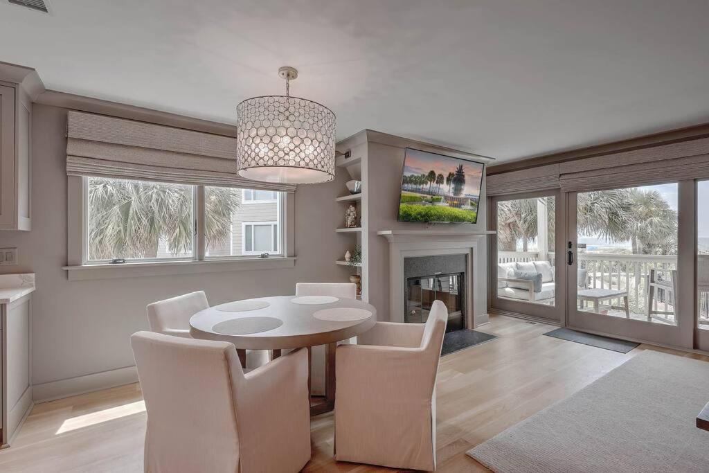 New Listing! Seagrove 3a - Luxurious Ocean View! Isle of Palms