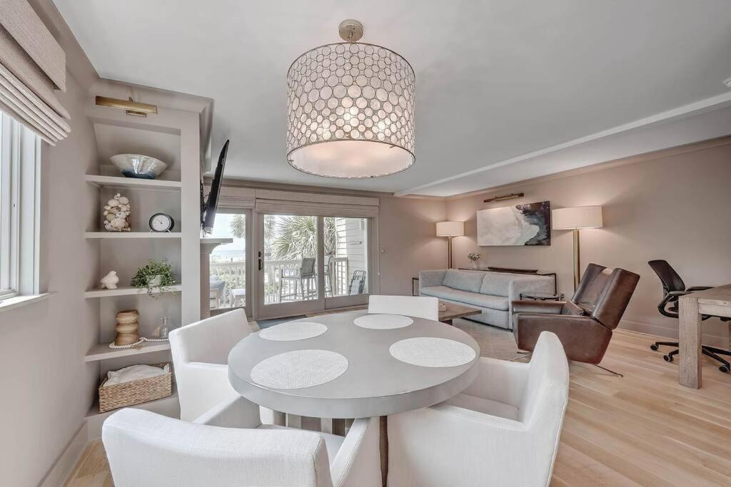New Listing! Seagrove 3a - Luxurious Ocean View!