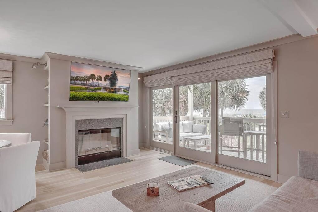New Listing! Seagrove 3a - Luxurious Ocean View! * Isle of Palms
