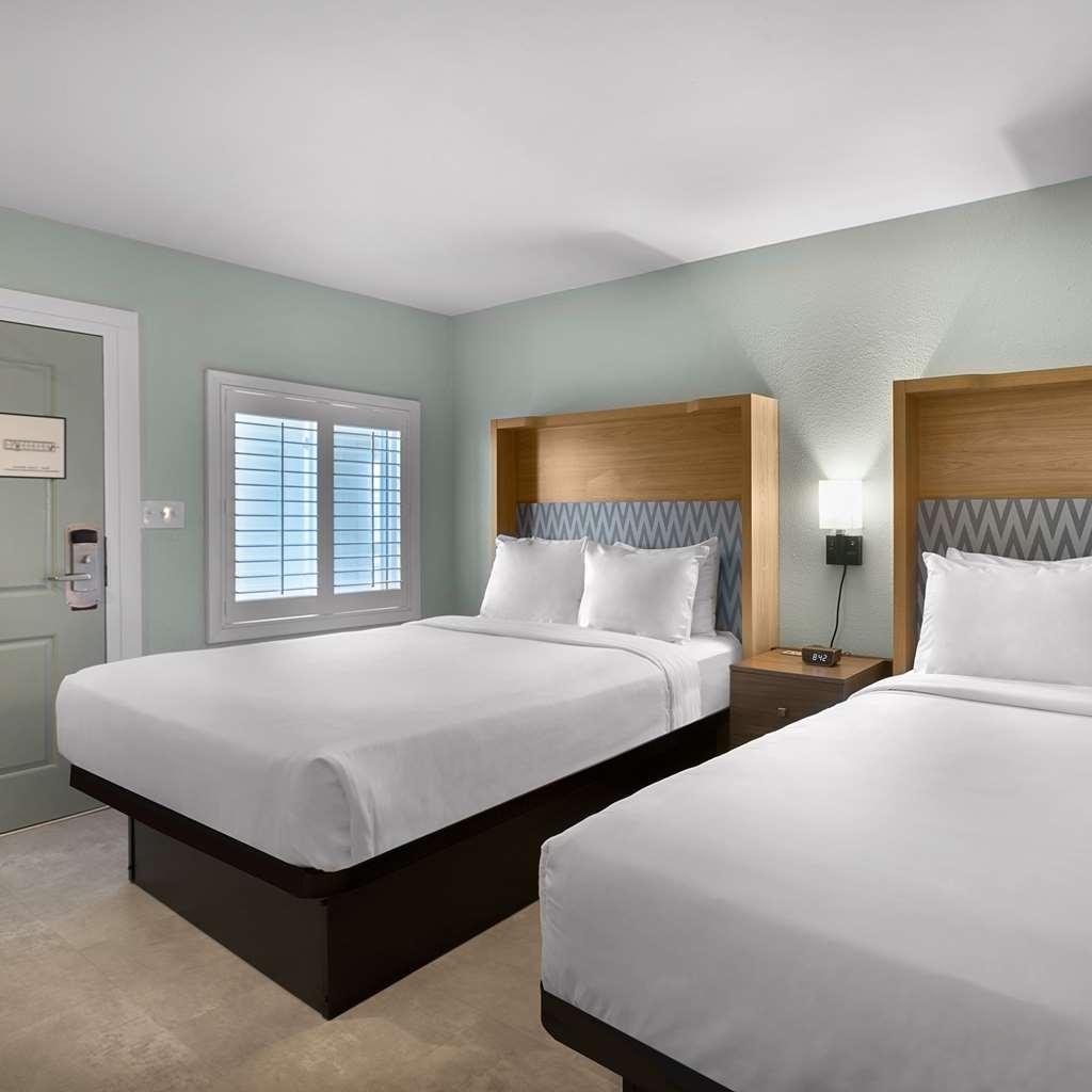 Seaside Hotel