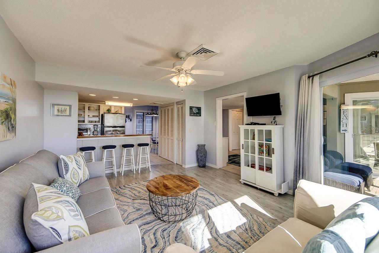 Apartment Port O' Call D-103 Isle of Palms