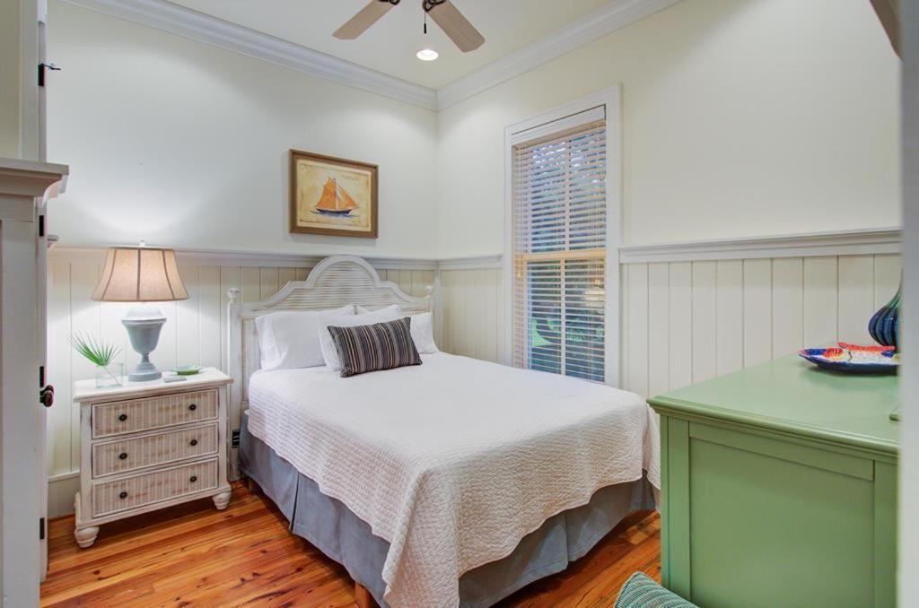 1 Palm Court Holiday home Isle of Palms