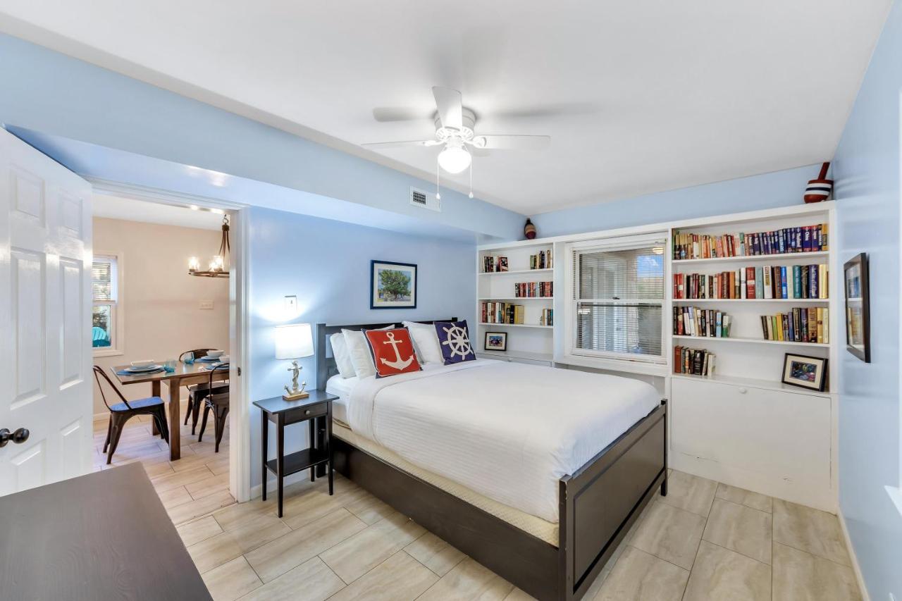 4005 Cameron Blvd * Isle of Palms
