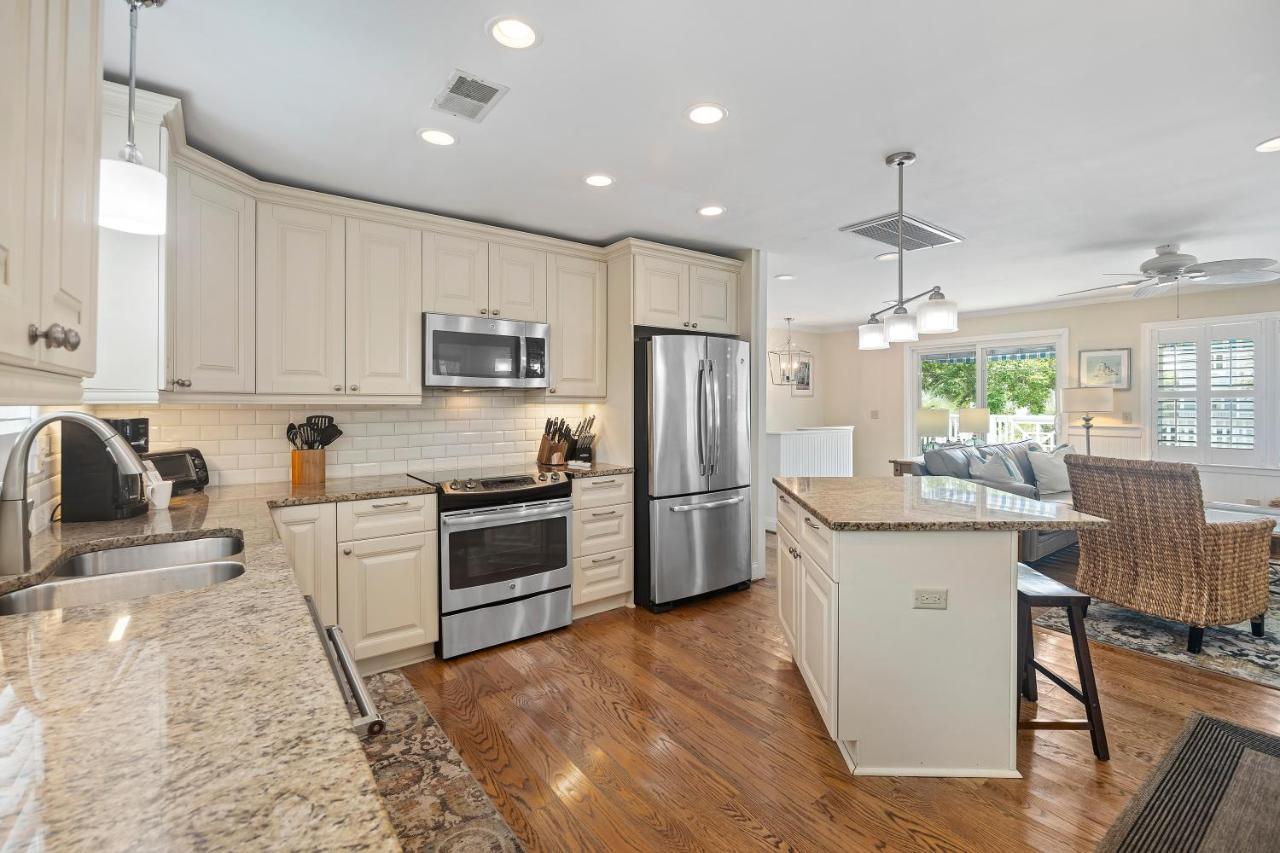Holiday home 411 Carolina Blvd Isle of Palms